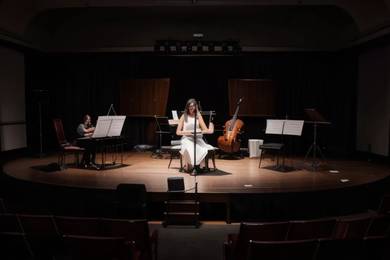 The Music of PHIL COLLINS & GENESIS  The Candlelight Concert at Shrewsbury Abbey