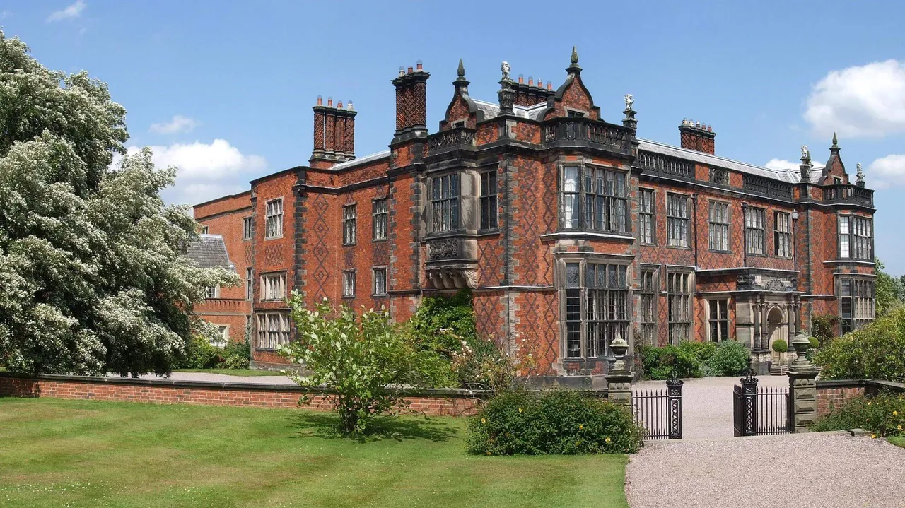 Arley Hall & Gardens photo 1