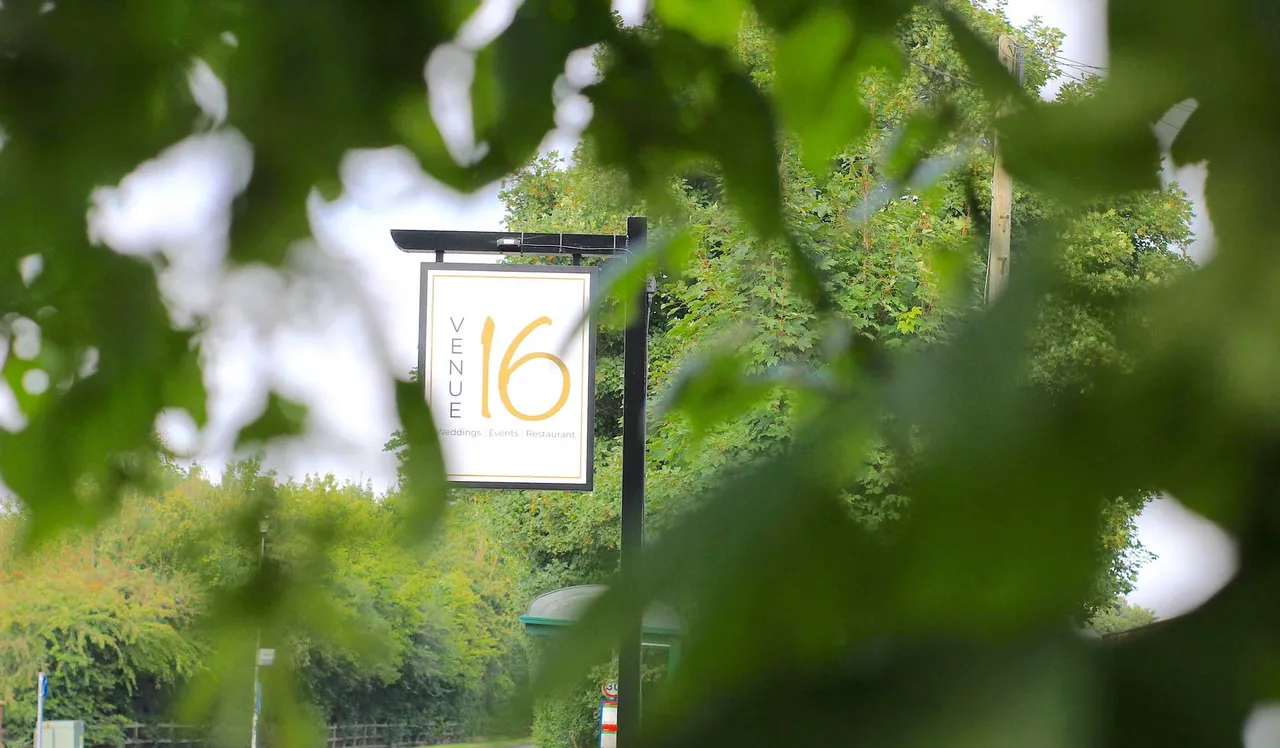 Venue 16 photo 1