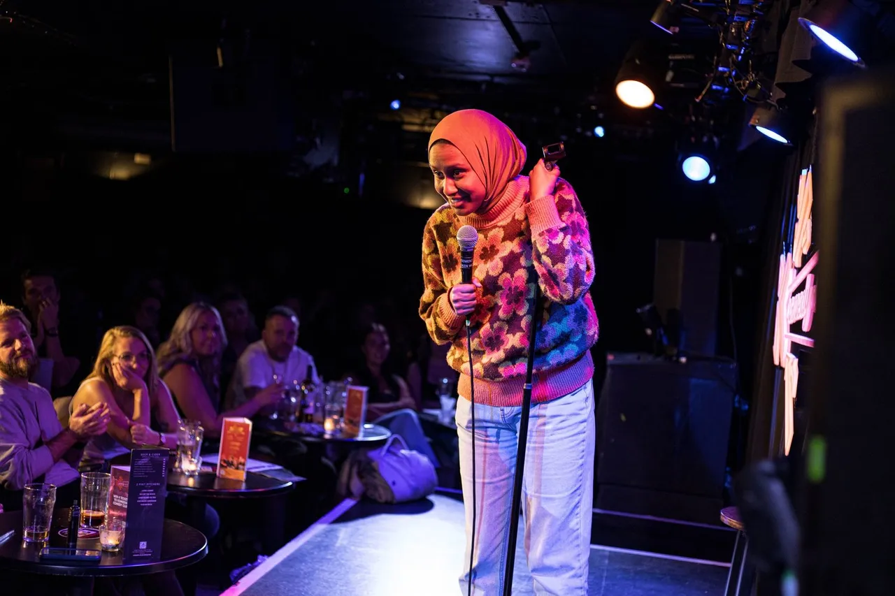 Komedia photo 1