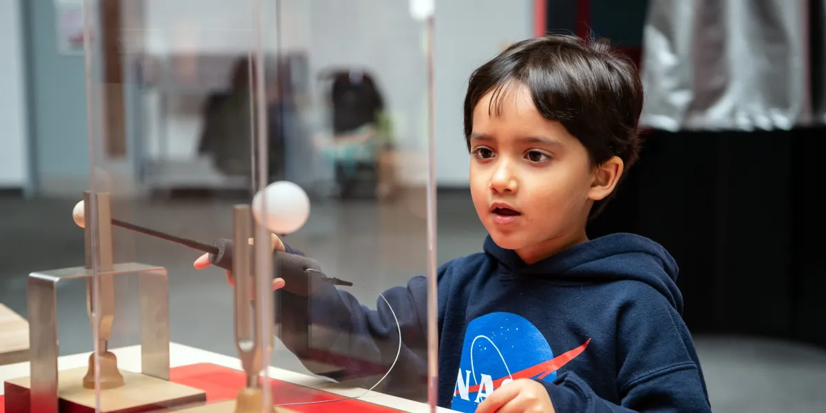 Winchester Science Centre & Planetarium photo 1