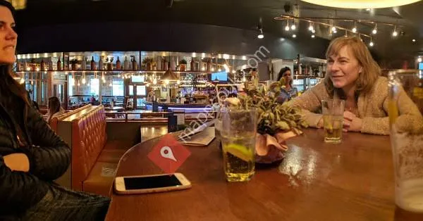 Banyan Bar & Kitchen photo 1