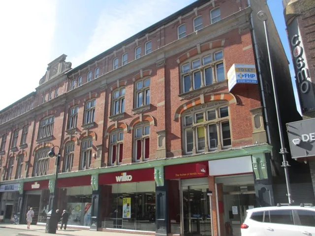 Victoria Chambers photo 1