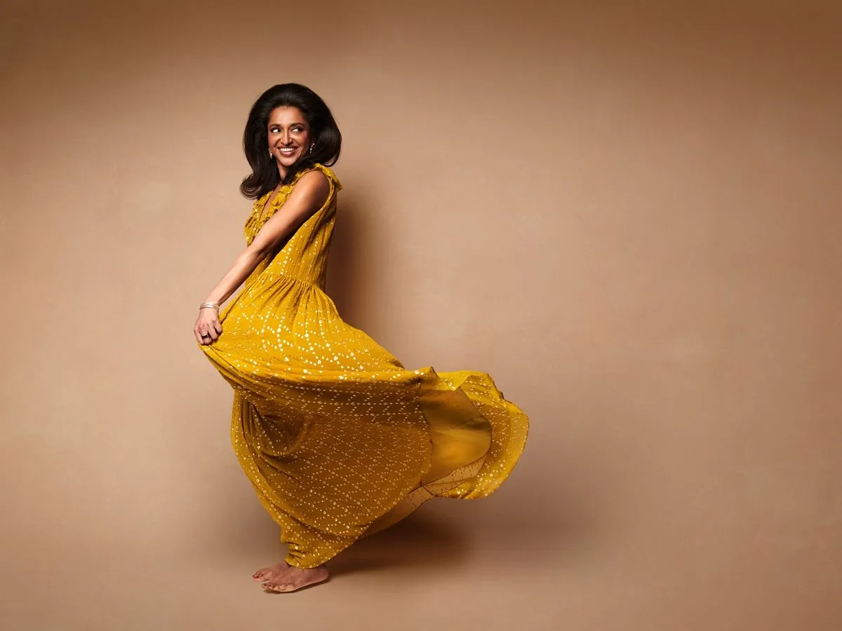Sindhu Vee: Swanky