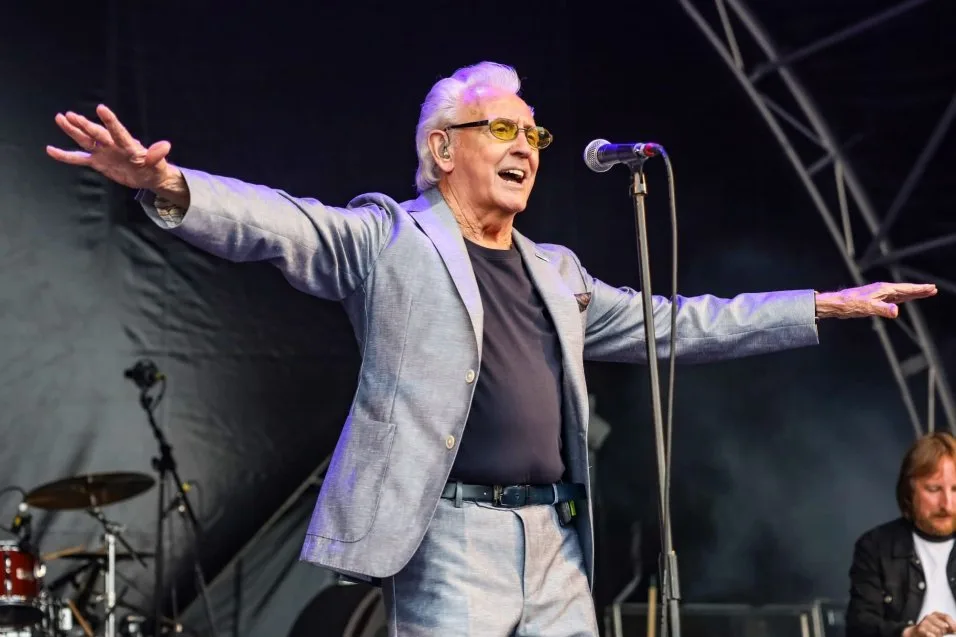 Howden Live Present: TONY CHRISTIE at Howden Shire Hall