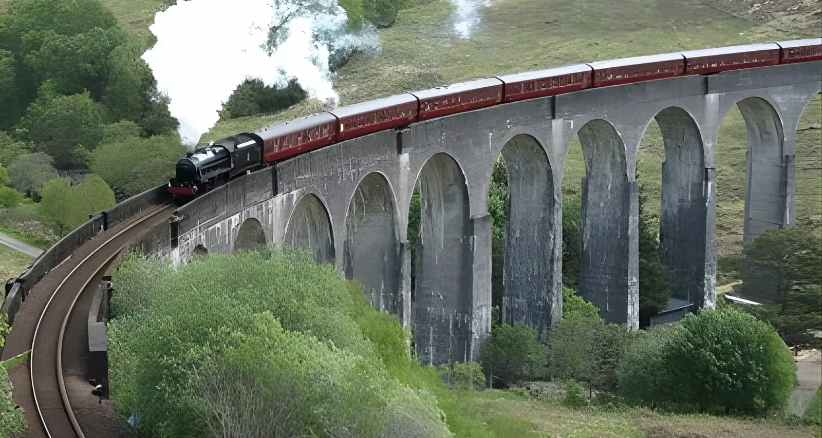 The Magical Highland Tour Including the Jacobite Steam Train Journey at The Elephant House