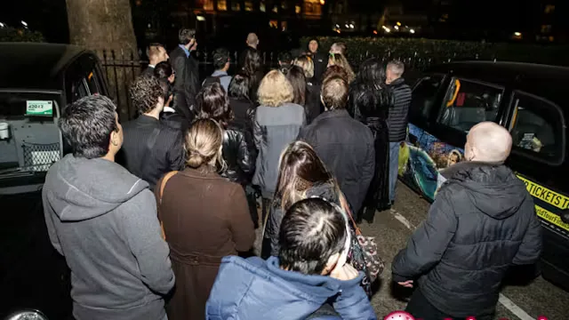 Singles Ghost Walk in the City (All Ages)