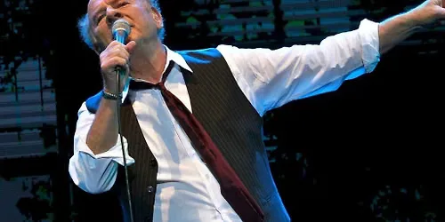 An Evening with Art Garfunkel at University of Wolverhampton at The Civic Hall