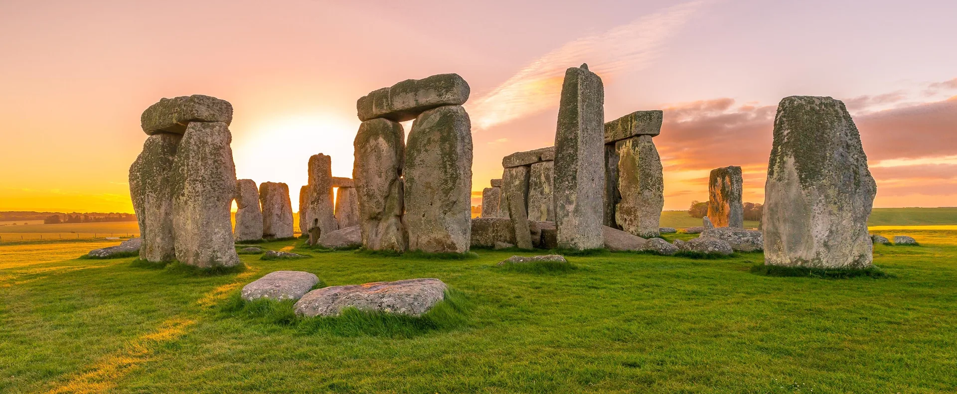 Stonehenge Exclusive Private Viewing with Lacock & Bath at Millennium Gloucester Hotel