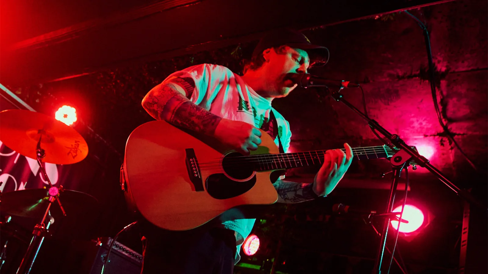 H_ngm_n (solo) + Brightr + Frances Murray (solo) + Jack Smith at Pink Moon