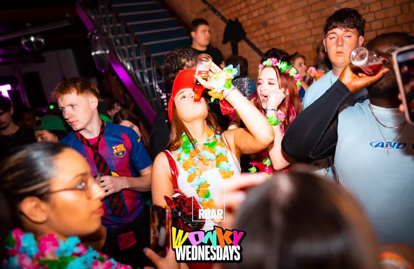 ✭ WonKy Wednesday's ✭ Welcome Back DMU! ✭  with Drinks From £1!  ✭ @ R/Bar ✭ at R/Bar