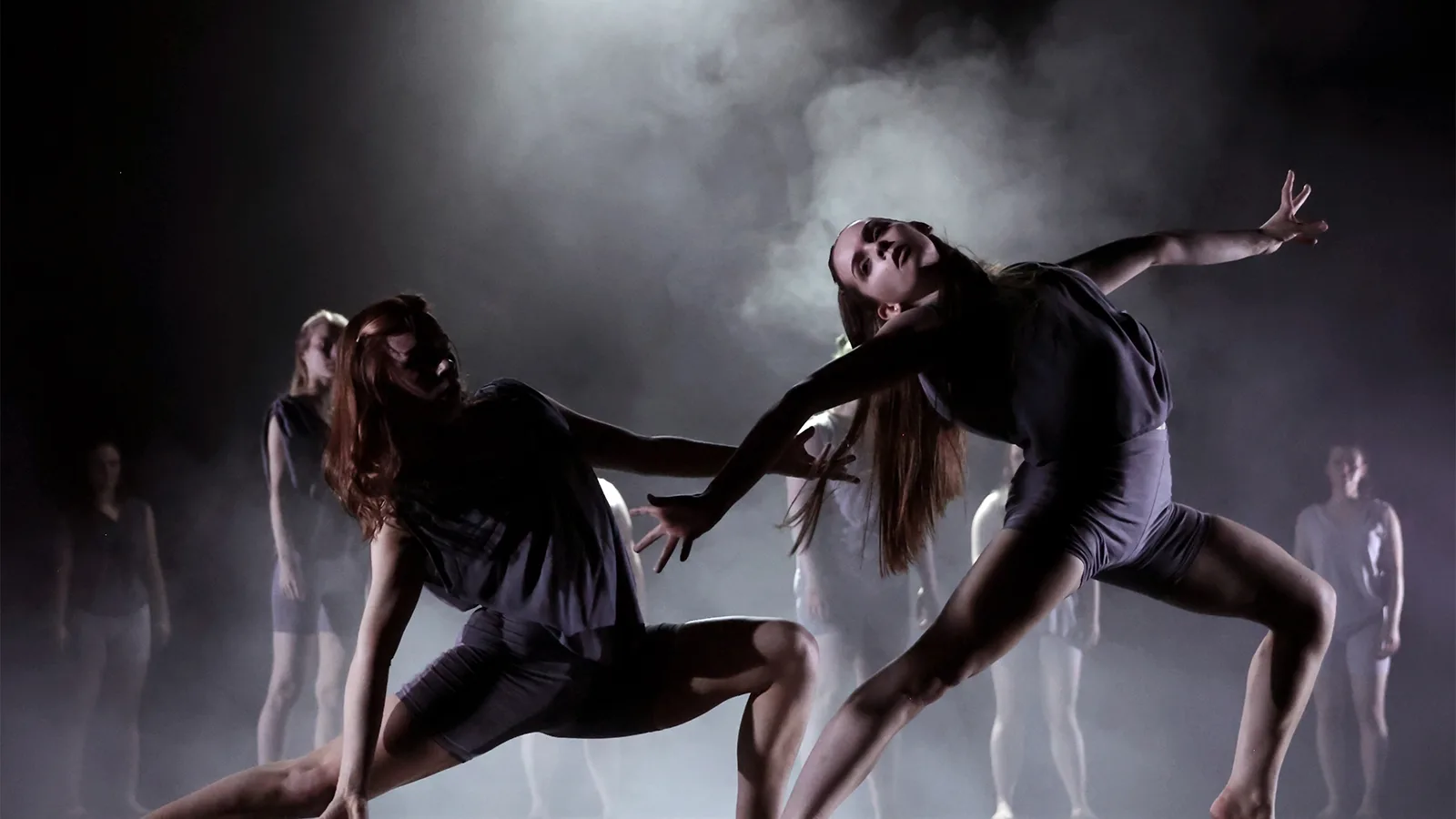 Watch US Dance at New Adelphi