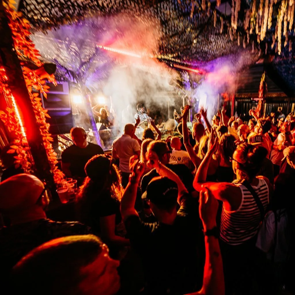 Seb Fontaine presents Prototype at Wav Garden