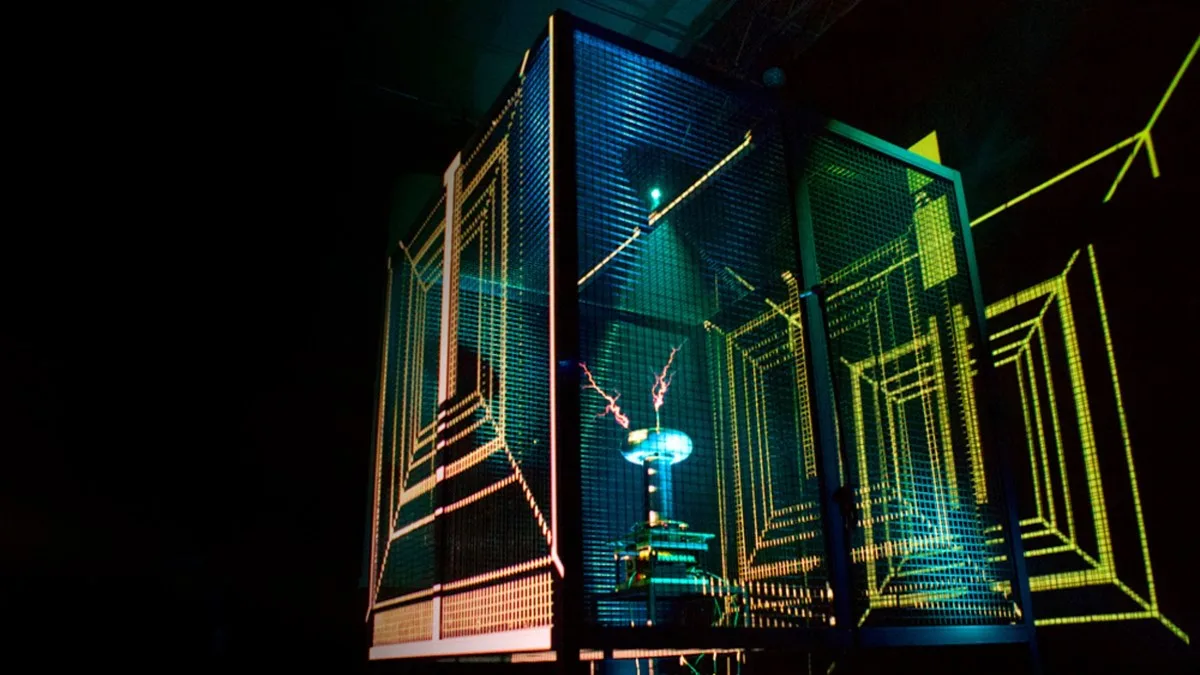Sonica: XFRMR - Robbie Thomson at Tramway