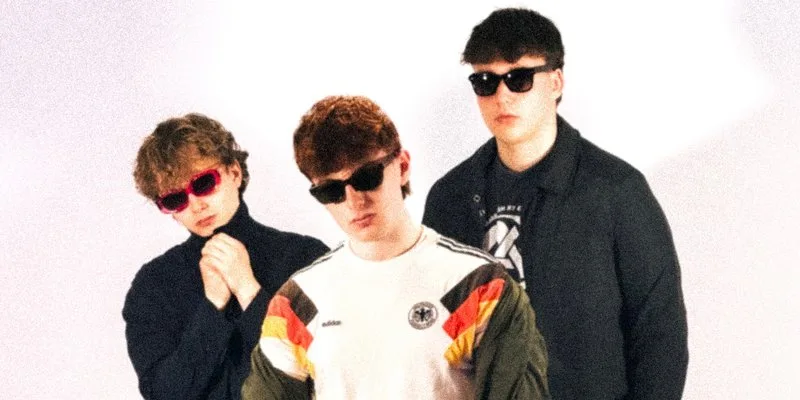 Stop sighn On the Autobahn — Manchester Headline Show at The Peer Hat