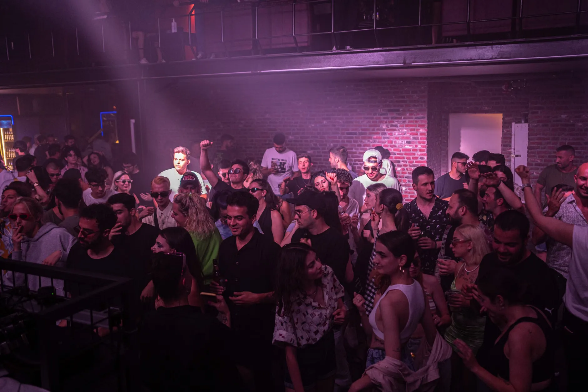 VIVA REGGAETON @ LIGHTBOX - Every Saturday