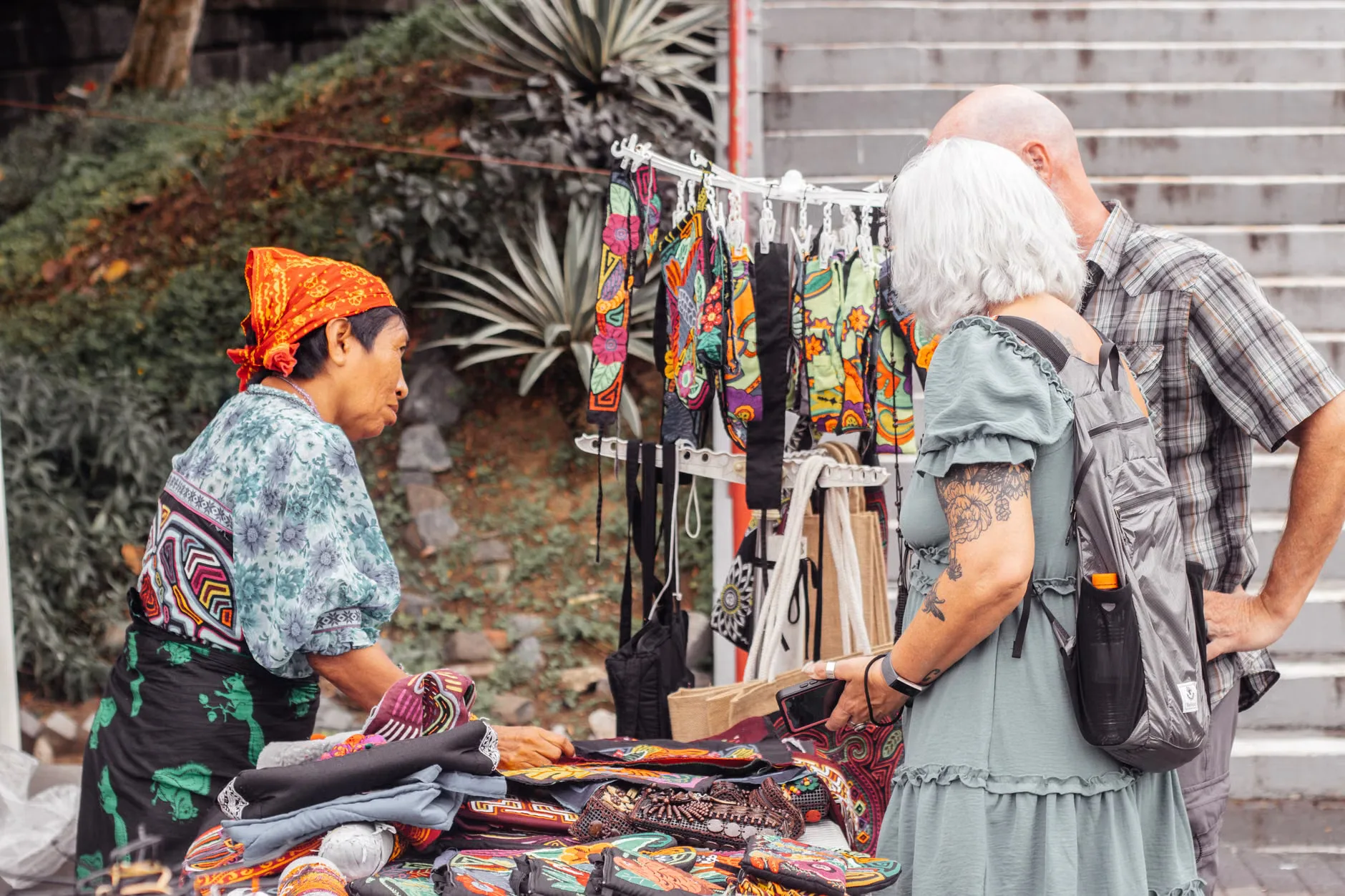 Alternative Christmas Night Market at Holy Diver