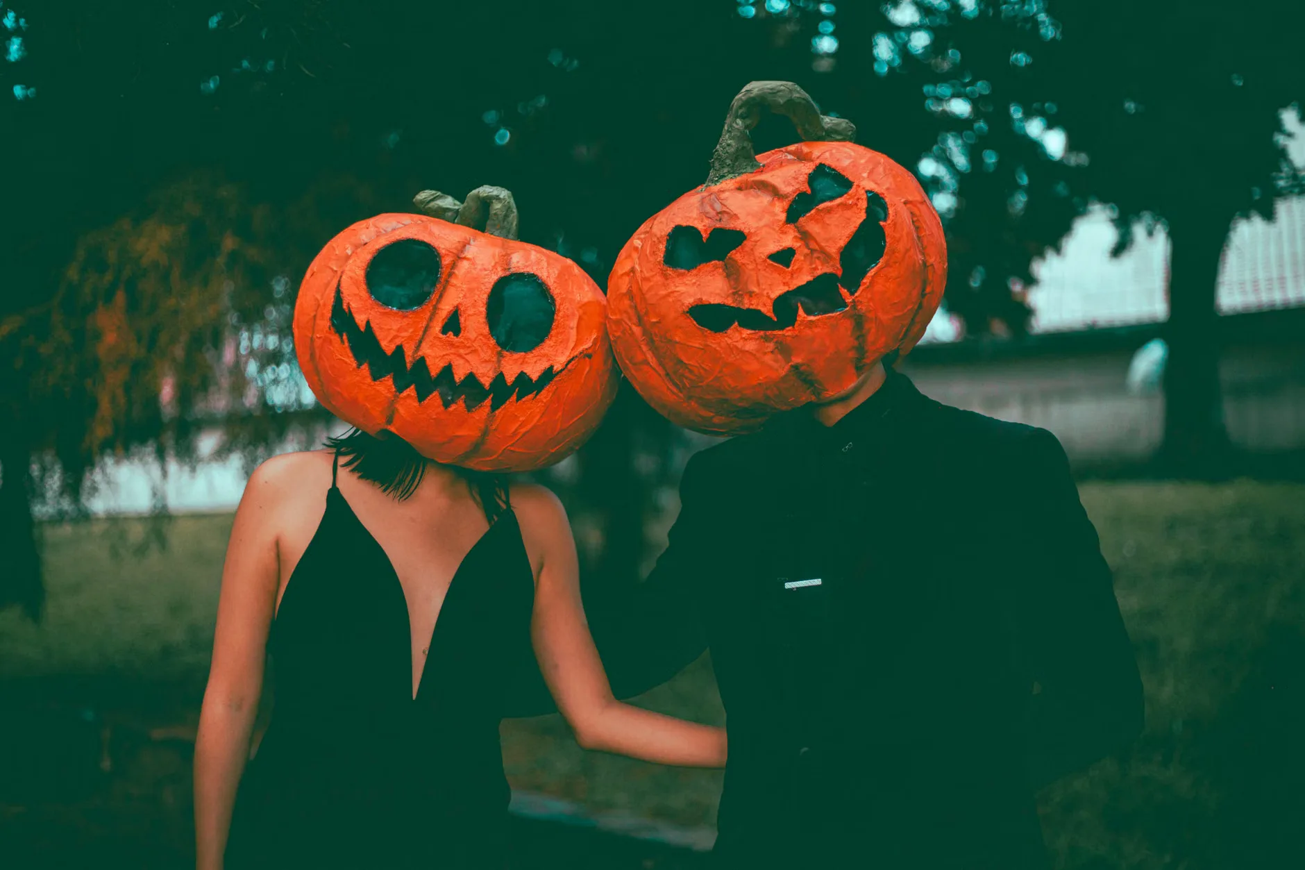 UNDERGROUND SHOWGROUND : halloween at Exeter Phoniex