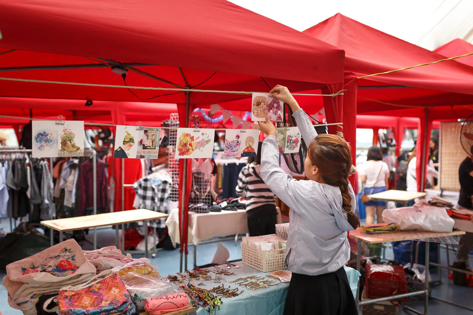 Edinburgh University Headlock Vintage Clothing Sale at Potterow Venue