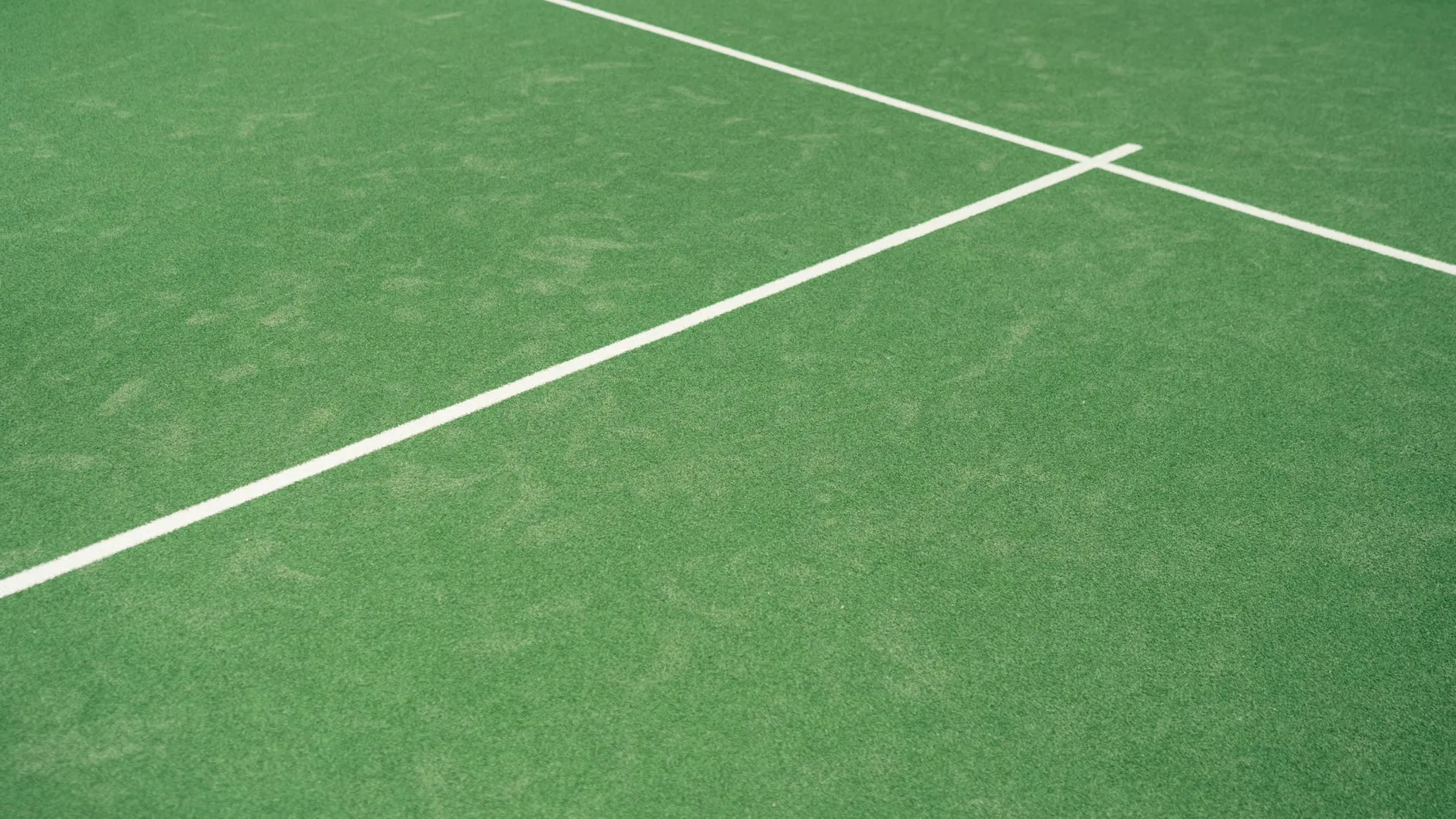 Wimbledon Day 7 - Centre Court Tickets (Fourth Round) at All England Lawn Tennis and Croquet Club