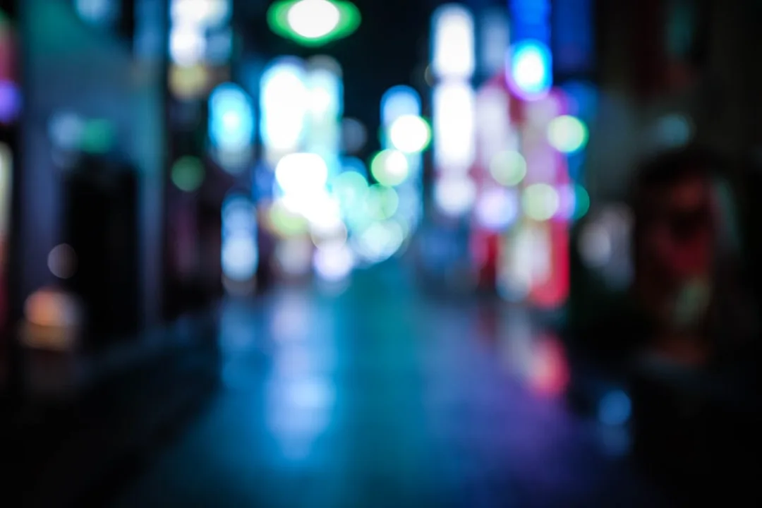 BLURRED: All night long #001 WAD