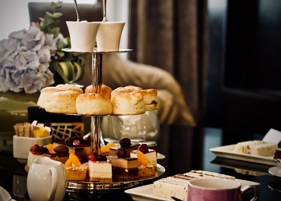 English Afternoon Tea Bus & Panoramic Tour of London- Lower Deck at Golden Tours, Bulleid Way Departure Point