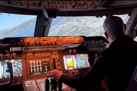 120 Minute Flight in a Real Boeing 747 Aircraft Simulator for Two at Manchester