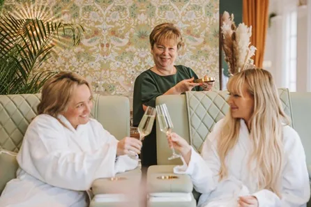 Changing of the Guards Pamper Relaxation with Massage, Fizz and Bites for Two at Cecily Windsor at Cecily Windsor