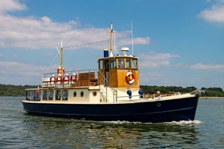 Dorset Queen Poole Islands and Bay Cruise with Afternoon High Tea and Prosecco for Two at Poole