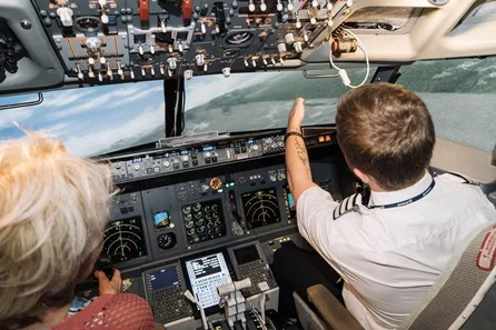 Boeing 737 Flight Simulator Experience, 60 minutes — Chester at Ellesmere Port