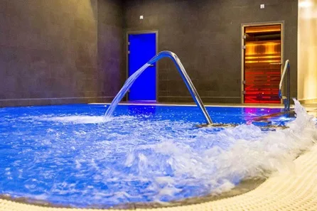 Relaxing Facial, Massage and Fizz at Beauty & Melody Courthouse Spa at Beauty & Melody Courthouse Spa, Shoreditch