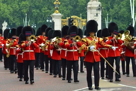 Changing of the Guard & Royal London Tour for Two at The Old Star Pub