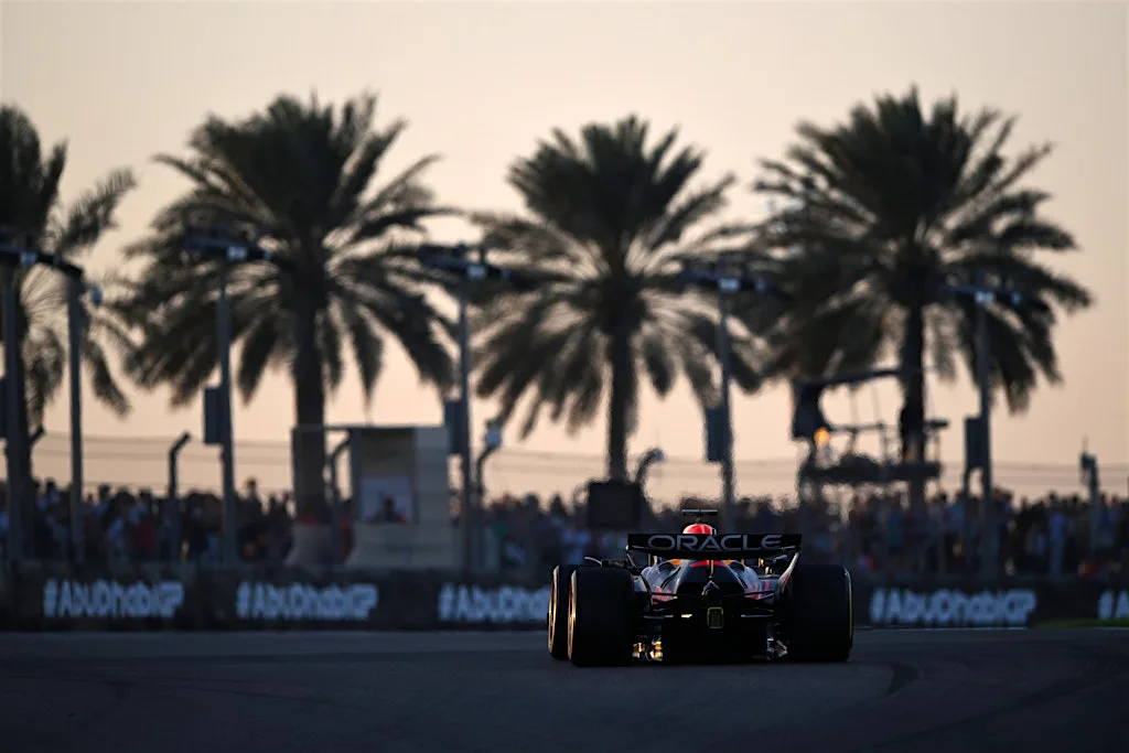 Abu Dhabi Race Screening with Oracle Red Bull Racing