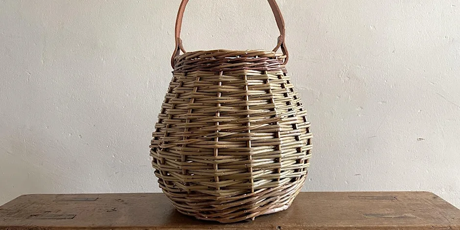 Willow berry basket workshop with Sarah Le Breton at Chevithorne