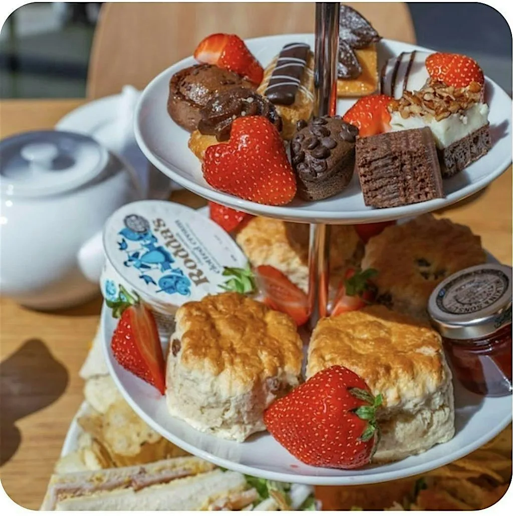 Curator Talk and Afternoon Tea at Northampton Museum and Art Gallery