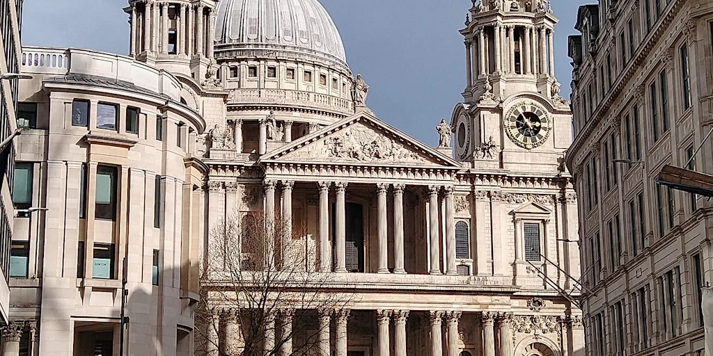 Fleet Street Walking Tour at St. Paul's Cathedral