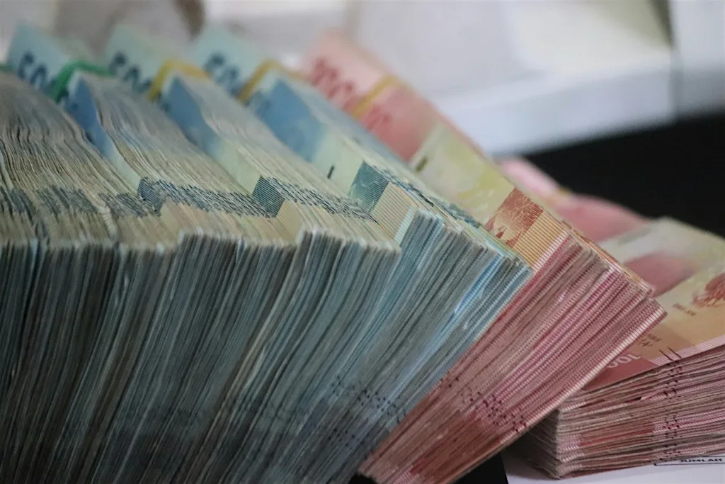 Money and Violence at Friends House