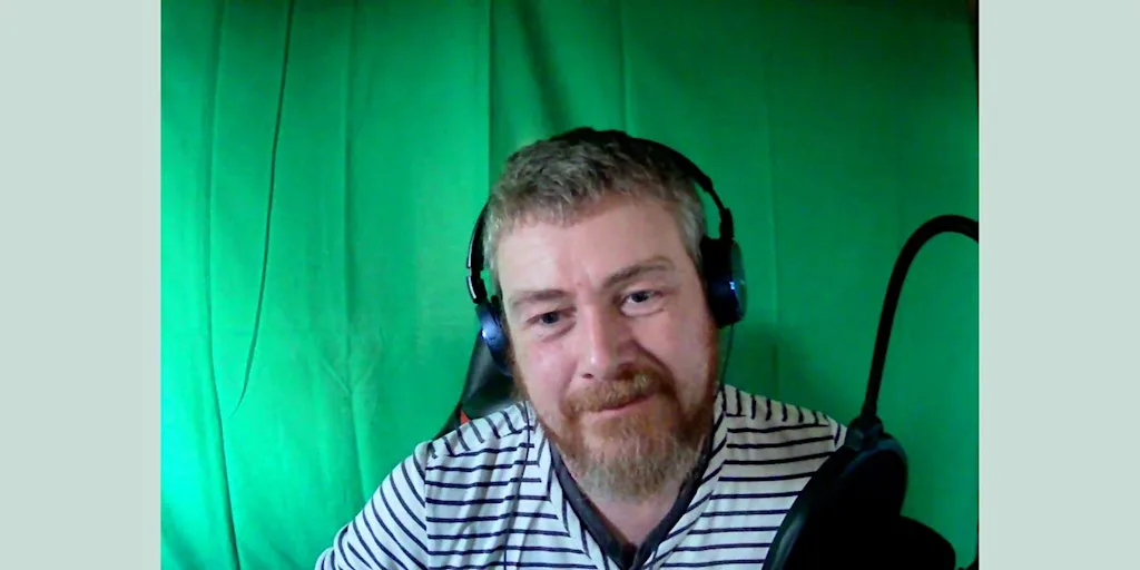 Introduction to Podcasting with Simon Treen at Swarthmore Education Centre