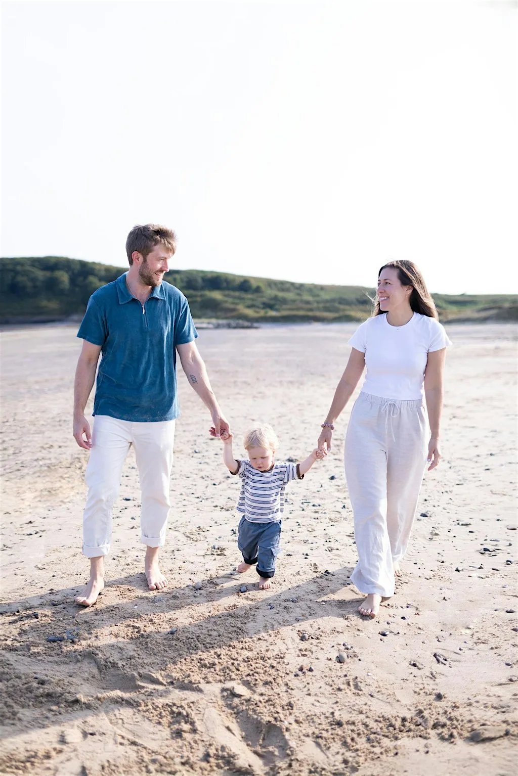 Tenby family photo shoot at Tenby South Beach