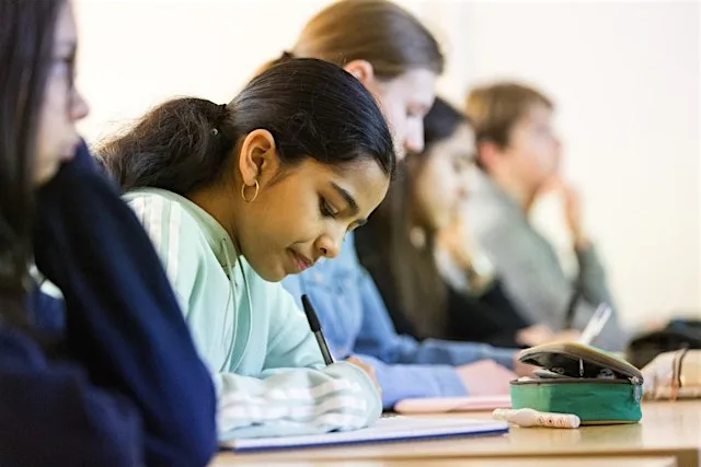 Holiday workshops: What are the odds? (Year 7 - 9) at The Royal Institution of Great Britain