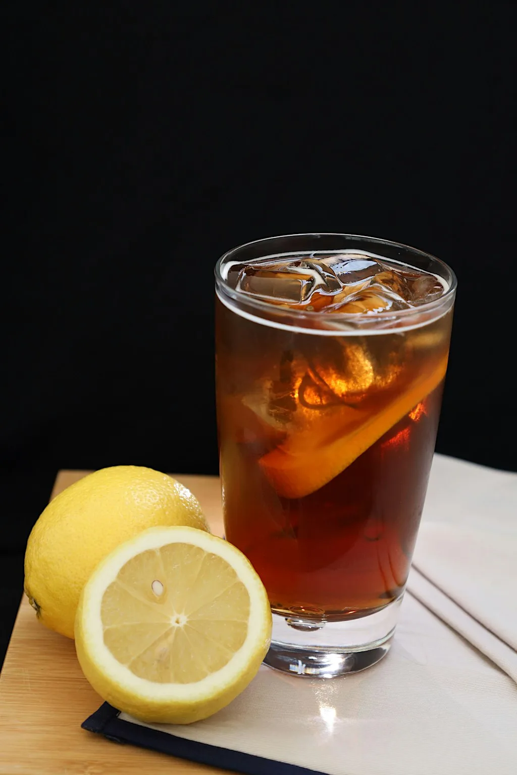 Steep, Chill, Sip: Iced Tea Tasting 101 at Flynn's Delicatessen