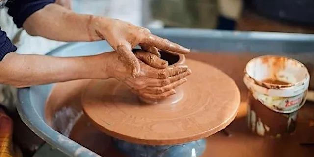 Learn to Throw a Ceramic Pot at Colchester Makerspace