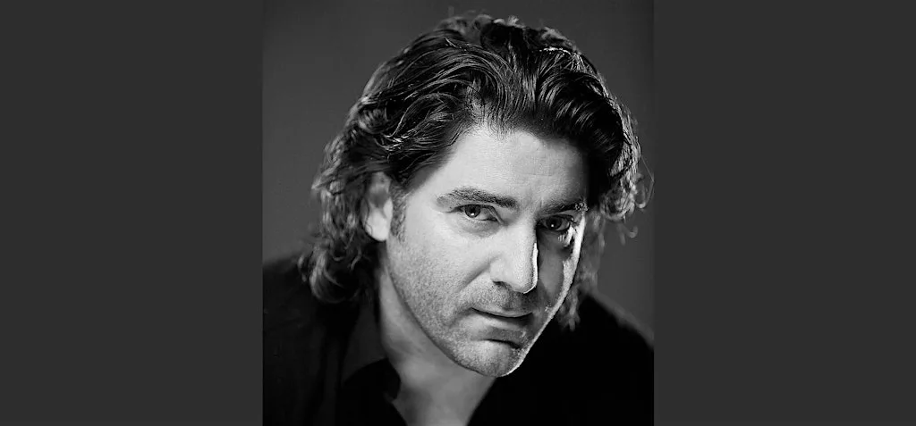 Brian Kennedy at The Seantí