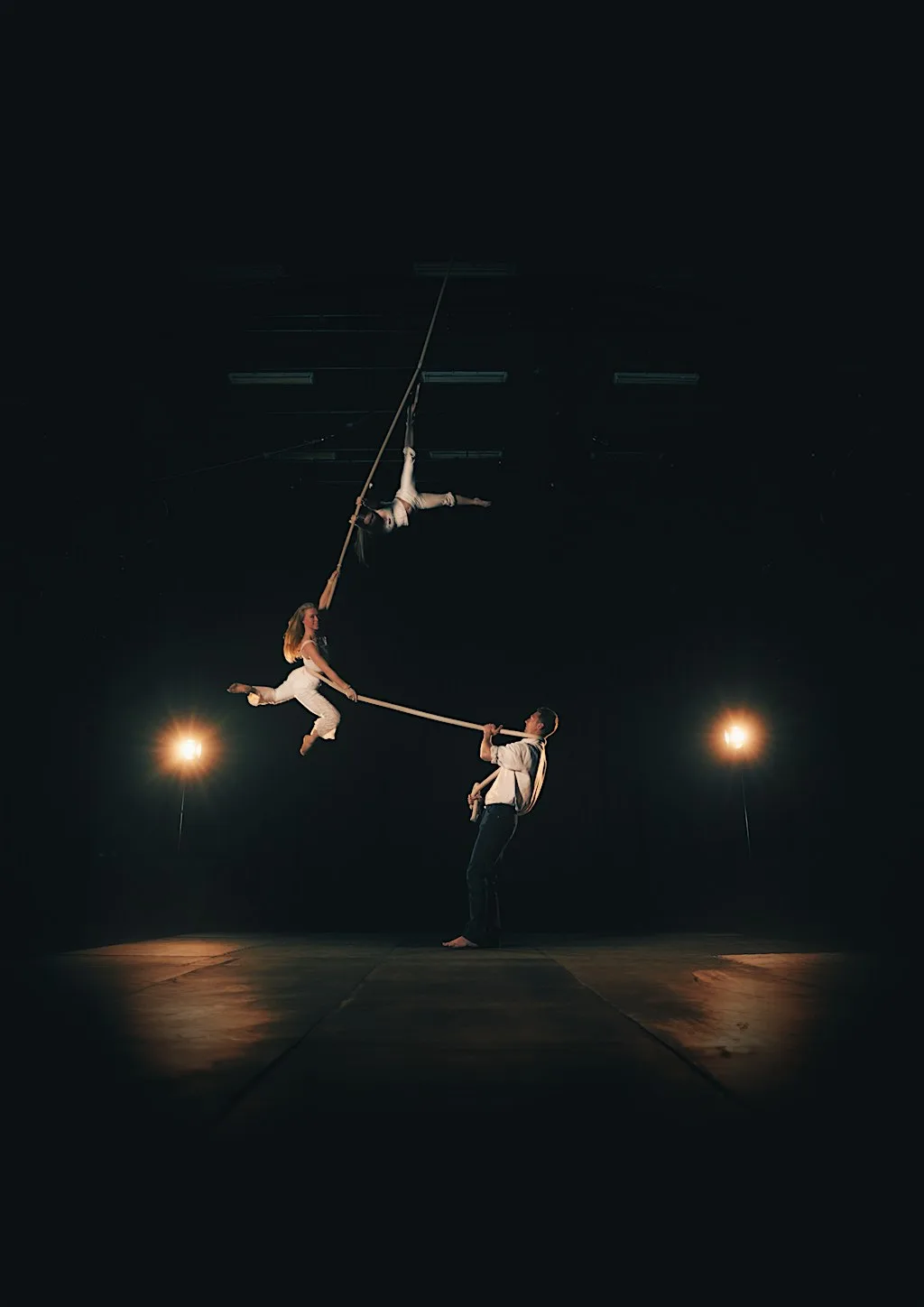 Sioe Syrcas Awyrol / Aerial Circus Show at Plas Glyn y Weddw Gallery