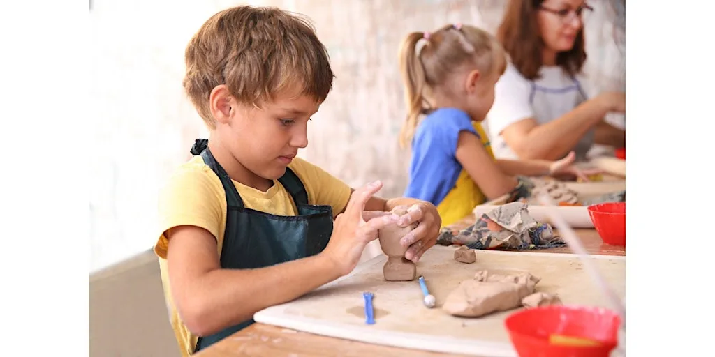 Bear Hunt: Story, Clay & Creativity at 20-21 Visual Arts Centre