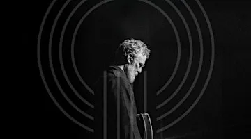 Fomhair Festival presents Glen Hansard, Live At The Big Top Letterkenny at Fomhair Festival - Live At The Big Top Letterkenny