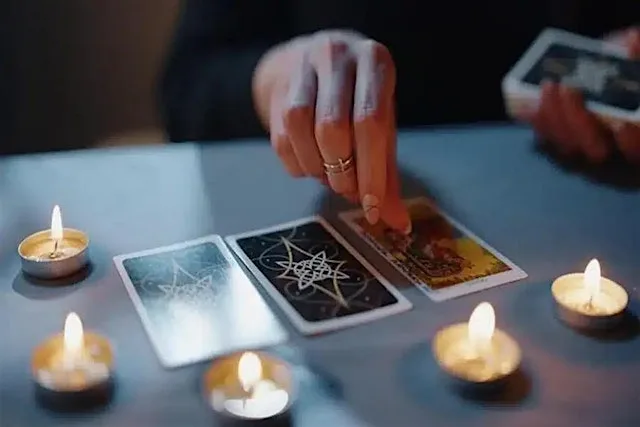 A Tarot Evening with Psychic Medium Emma Haines at The General Elliot, Croft