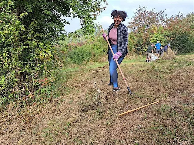 Gomm's Wood Rake and Cake (actually biscuits...)