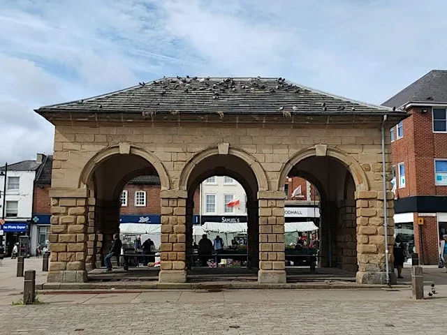 1300 Years of Pontefract History
