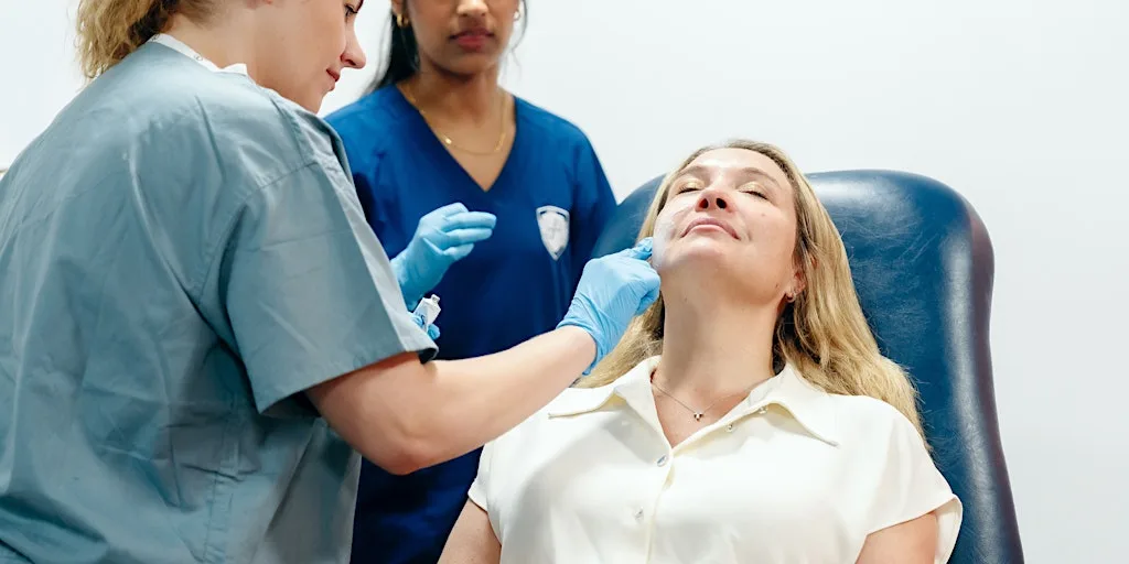 The Academy Clinic Pop-Up Event & Complimentary OBSERV Skin Analysis at No.1 Spinningfields